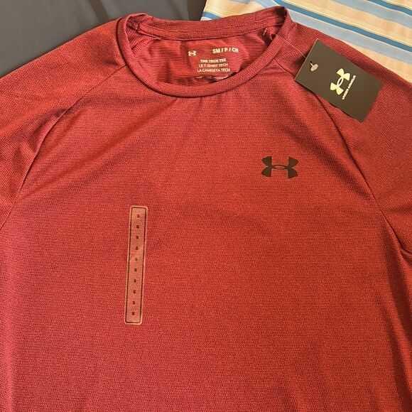 ((3 PIECE)) MENS SIZE SMALL BUNDLE TWO ADIDAS GOLF POLOS AND NWT UNDER ARMOUR T - Picture 2 of 7